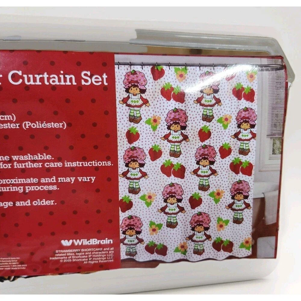 Strawberry Shortcake Shower Curtain Set 13pc 72x72 with 12Metal‎ Hooks NEW